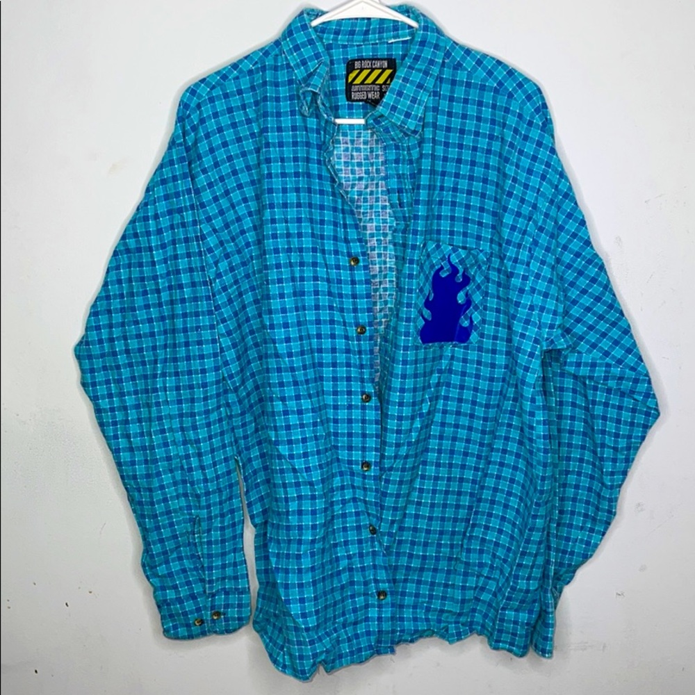 Oversized flame flannel